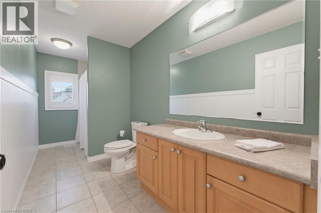 196 MCGUINESS Drive - 23