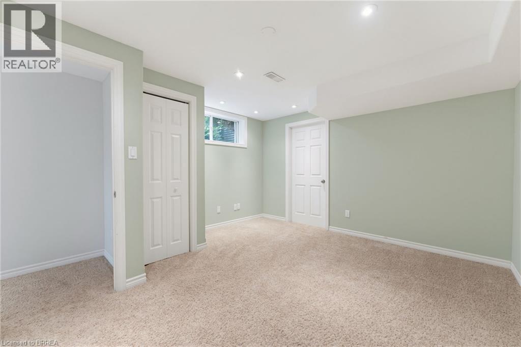196 MCGUINESS Drive - 27