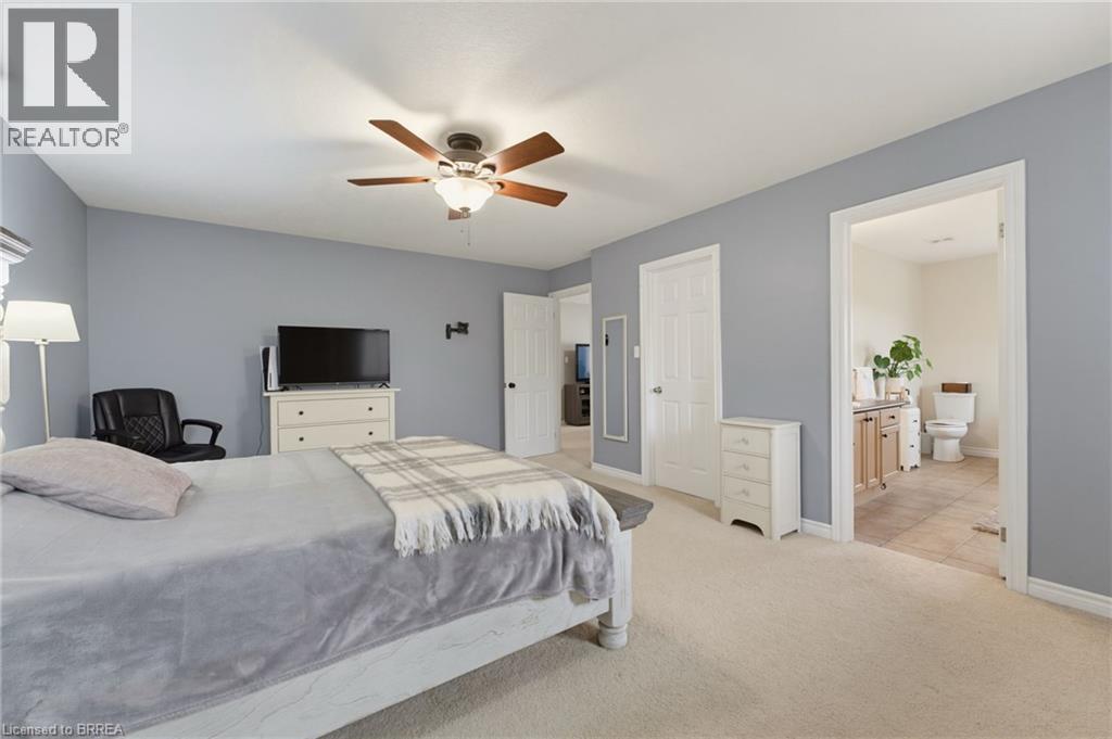 196 MCGUINESS Drive - 17