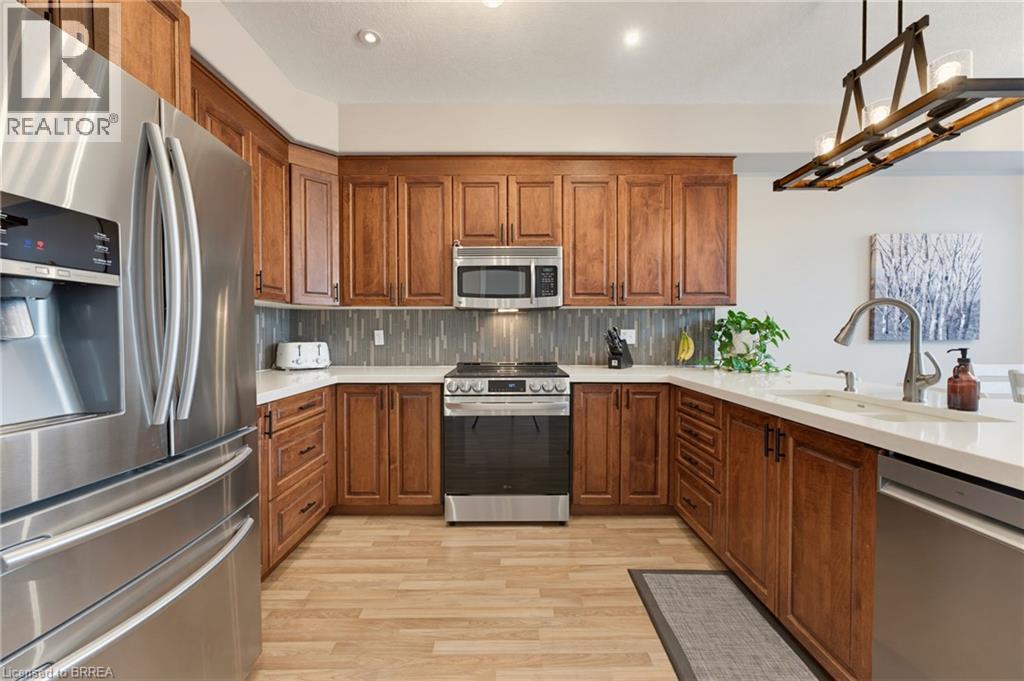 196 MCGUINESS Drive - 9