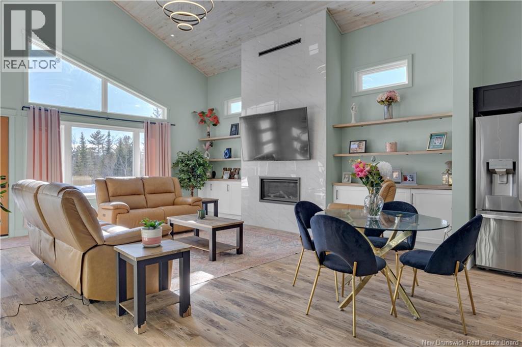 9 Crest Avenue - 10