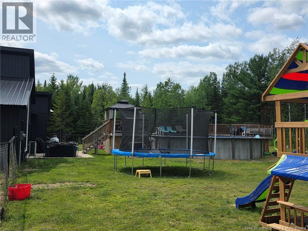 9 Crest Avenue - 42
