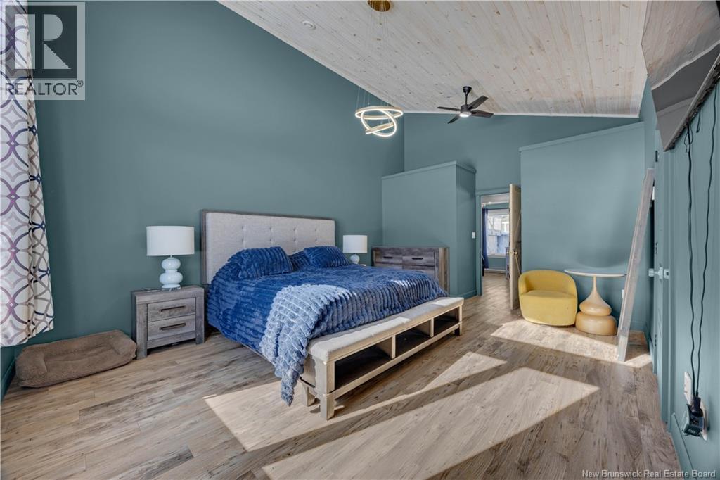 9 Crest Avenue - 19