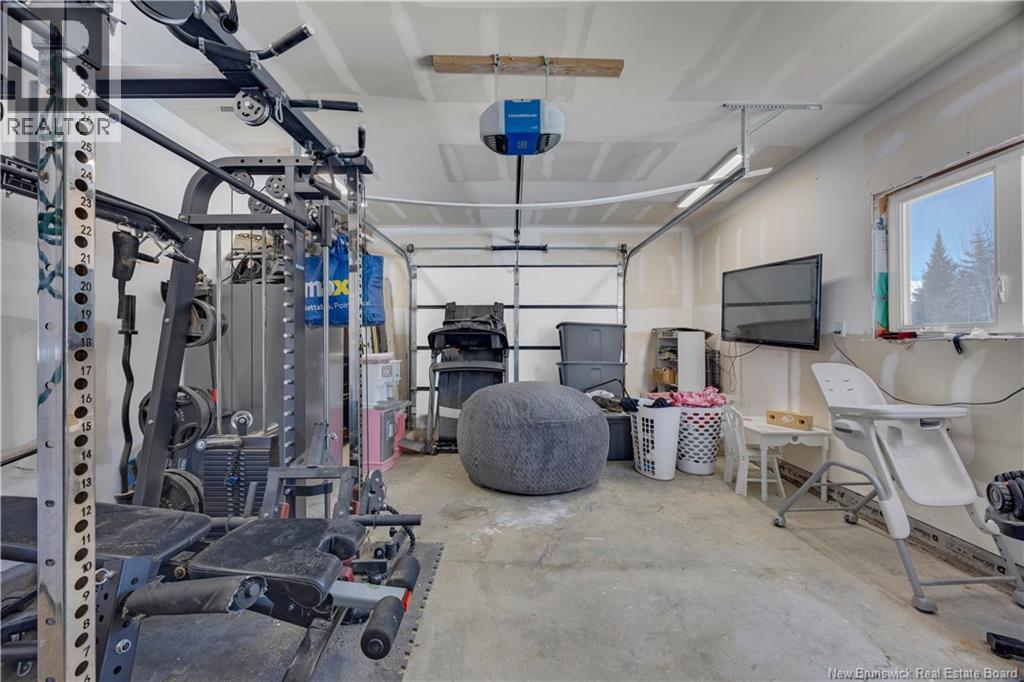 9 Crest Avenue - 24