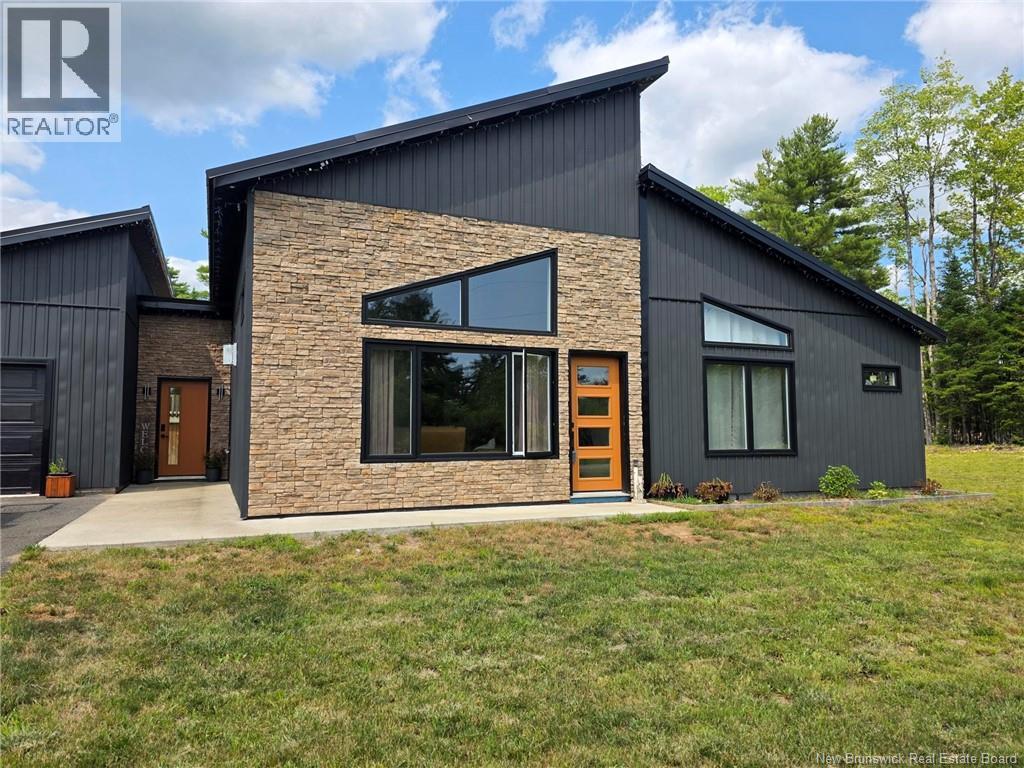 9 Crest Avenue - 1