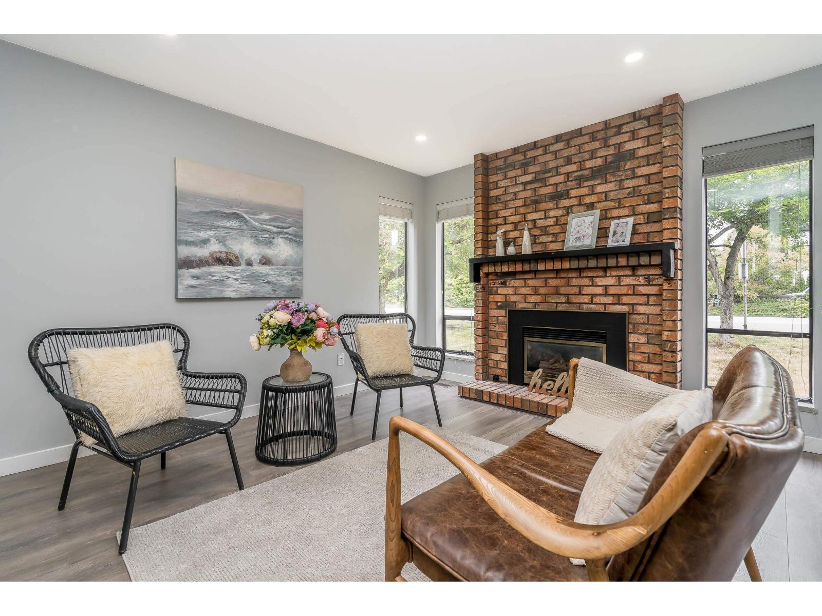 3 Bed, 3 Bath House for Sale in Surrey – 14956 20 AVENUE, Surrey – MLS# R3147065 - Image 9