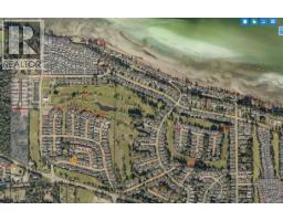 881 Fairways Dr, Qualicum Beach, BC V9K2J1 Photo 6