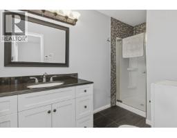 1827 Mamquam Road, Squamish, BC V0N1T0 Photo 10