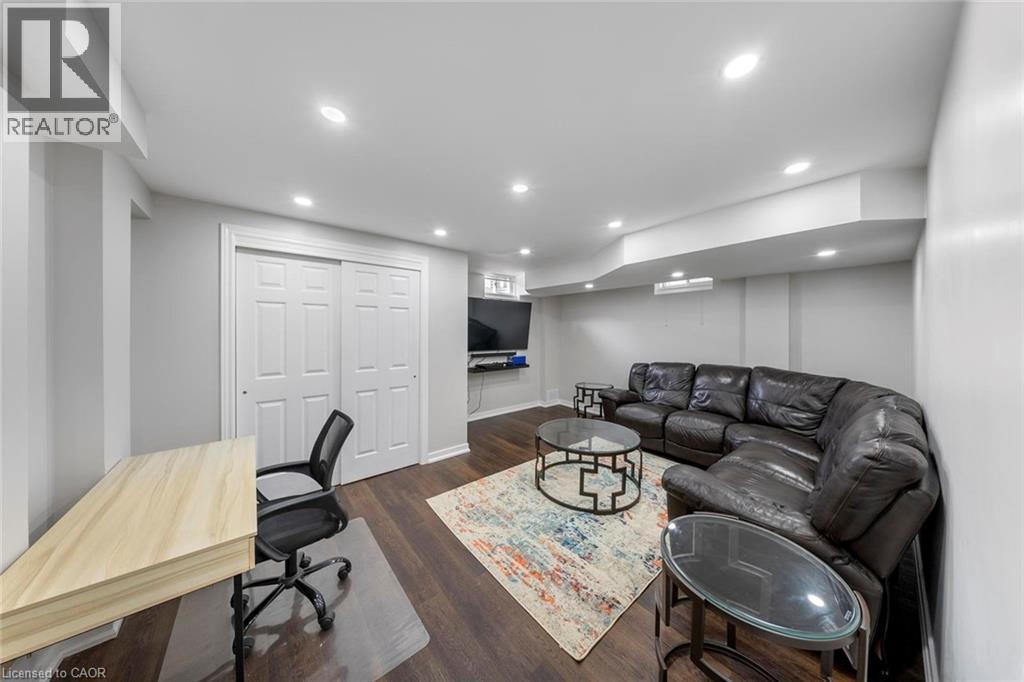 717 MEGSON Terrace - Image 40