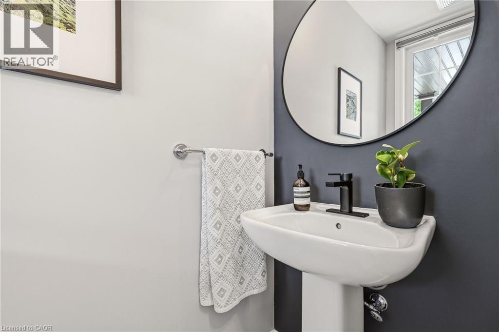 392 CRANBROOK Common - Image 7