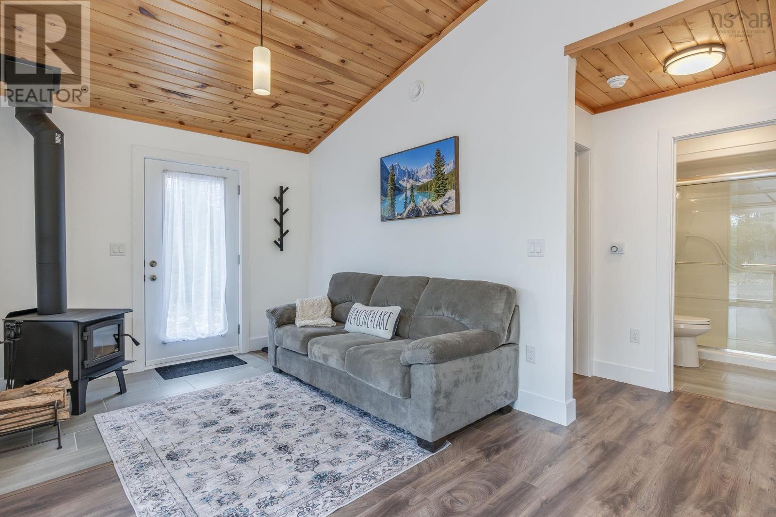 366 Loon Lake Drive - 11