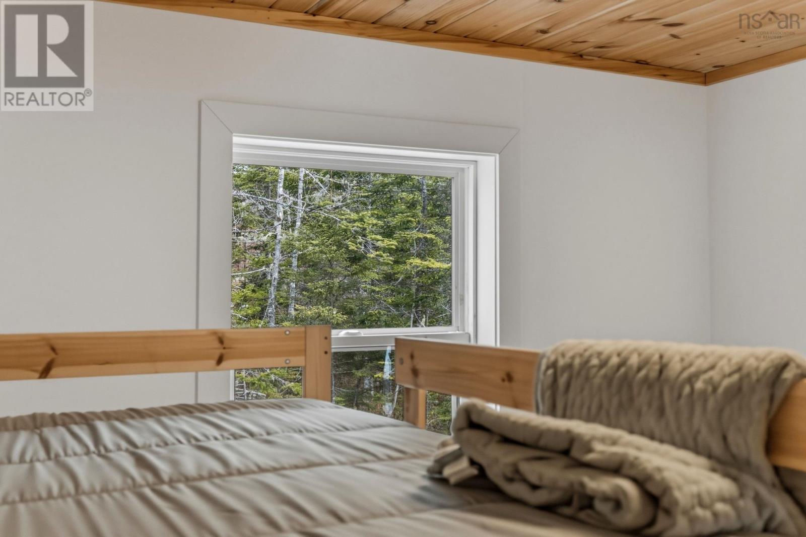 366 Loon Lake Drive - 25