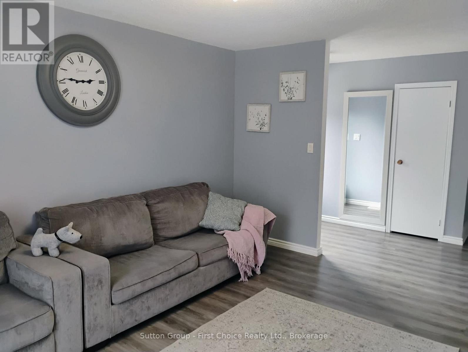106 SUNSET CRESCENT - Image 5