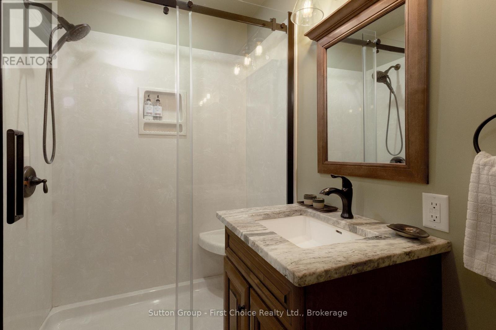 293 WELLINGTON STREET S - Image 25