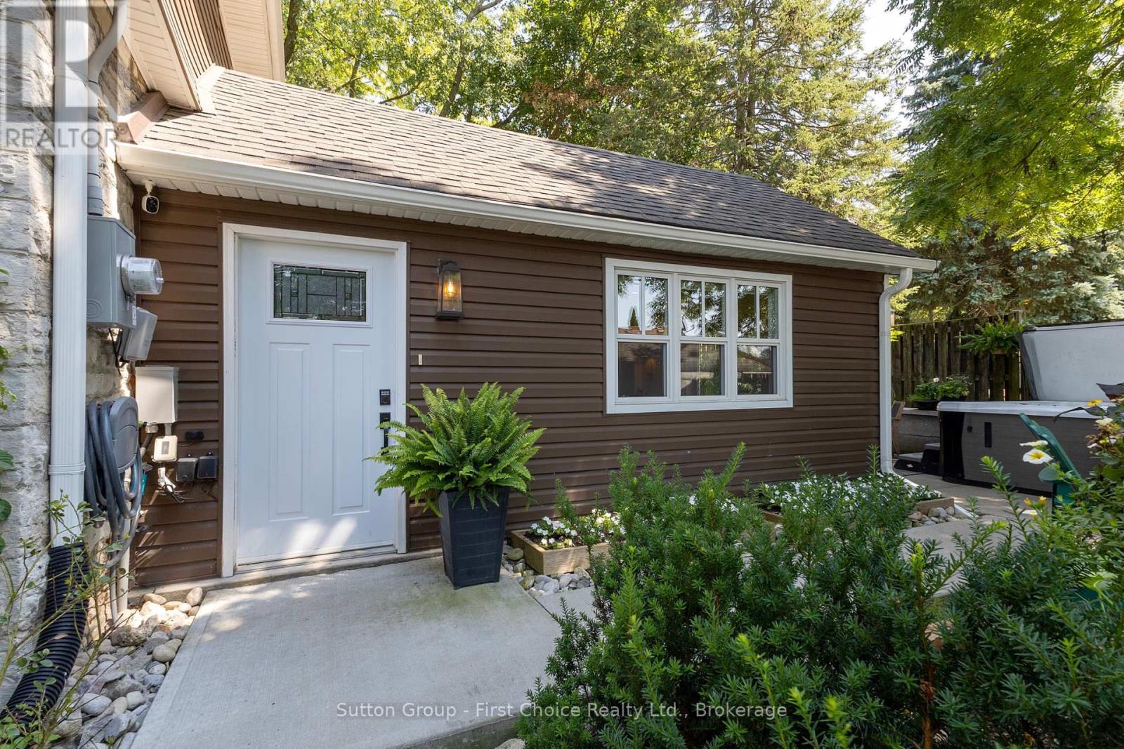 293 WELLINGTON STREET S - Image 36