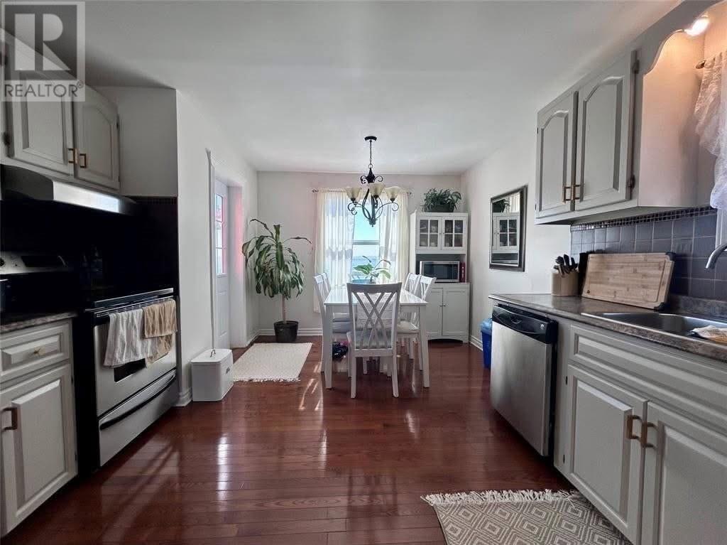 549 Oceanview Drive - 8