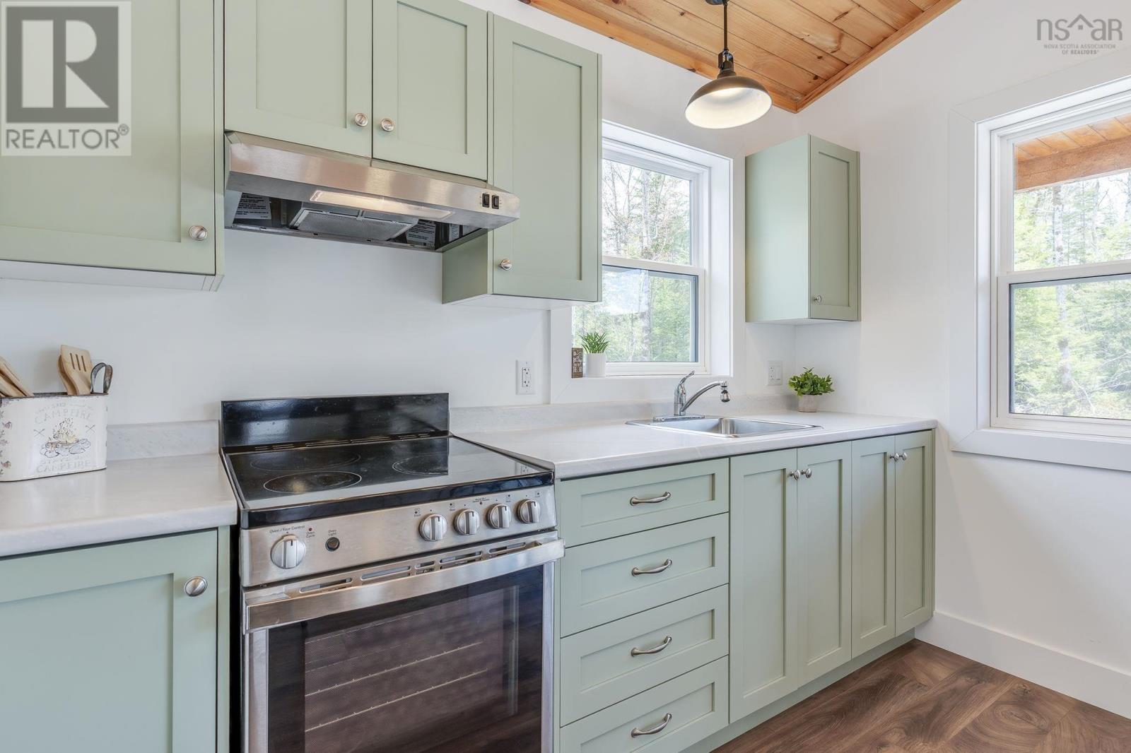 366 Loon Lake Drive - 5
