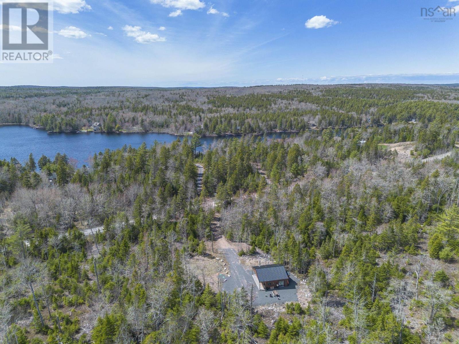 366 Loon Lake Drive - 40