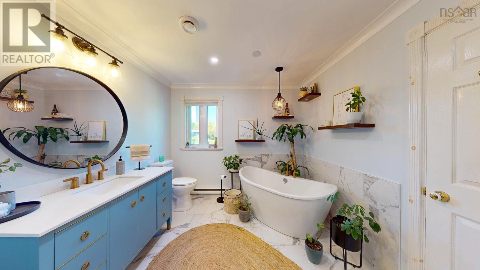 8 Iona Road - 24