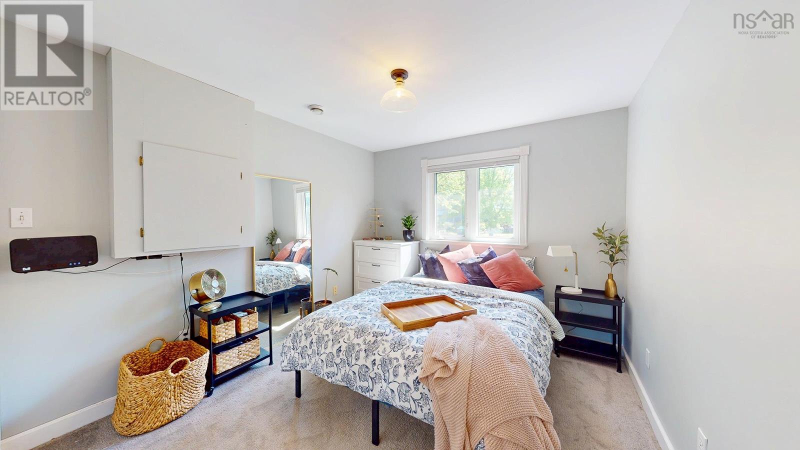 8 Iona Road - 28
