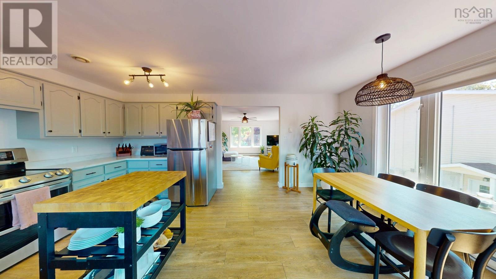 8 Iona Road - 18