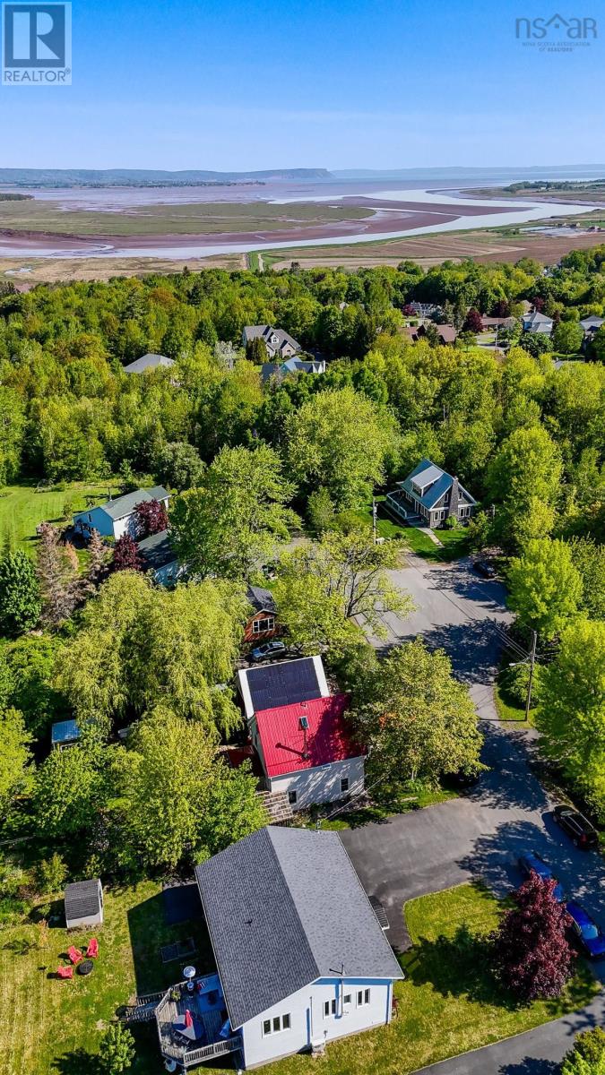 8 Iona Road - 42