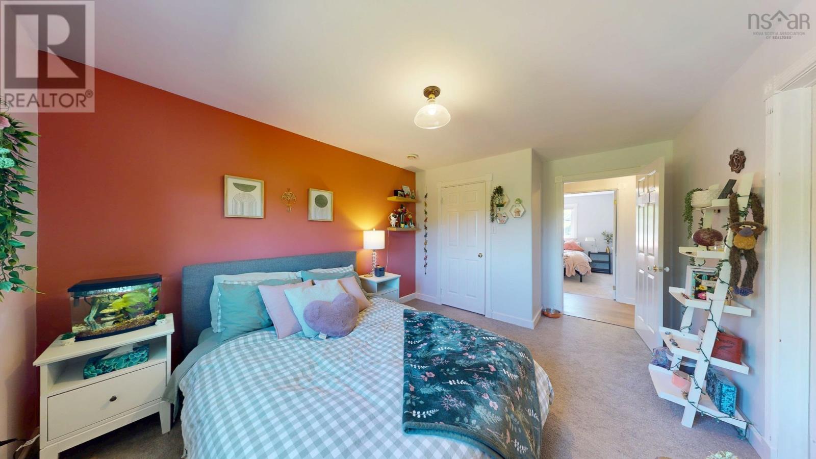 8 Iona Road - 27