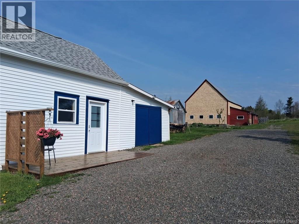 5356 Route 114 - Image 43