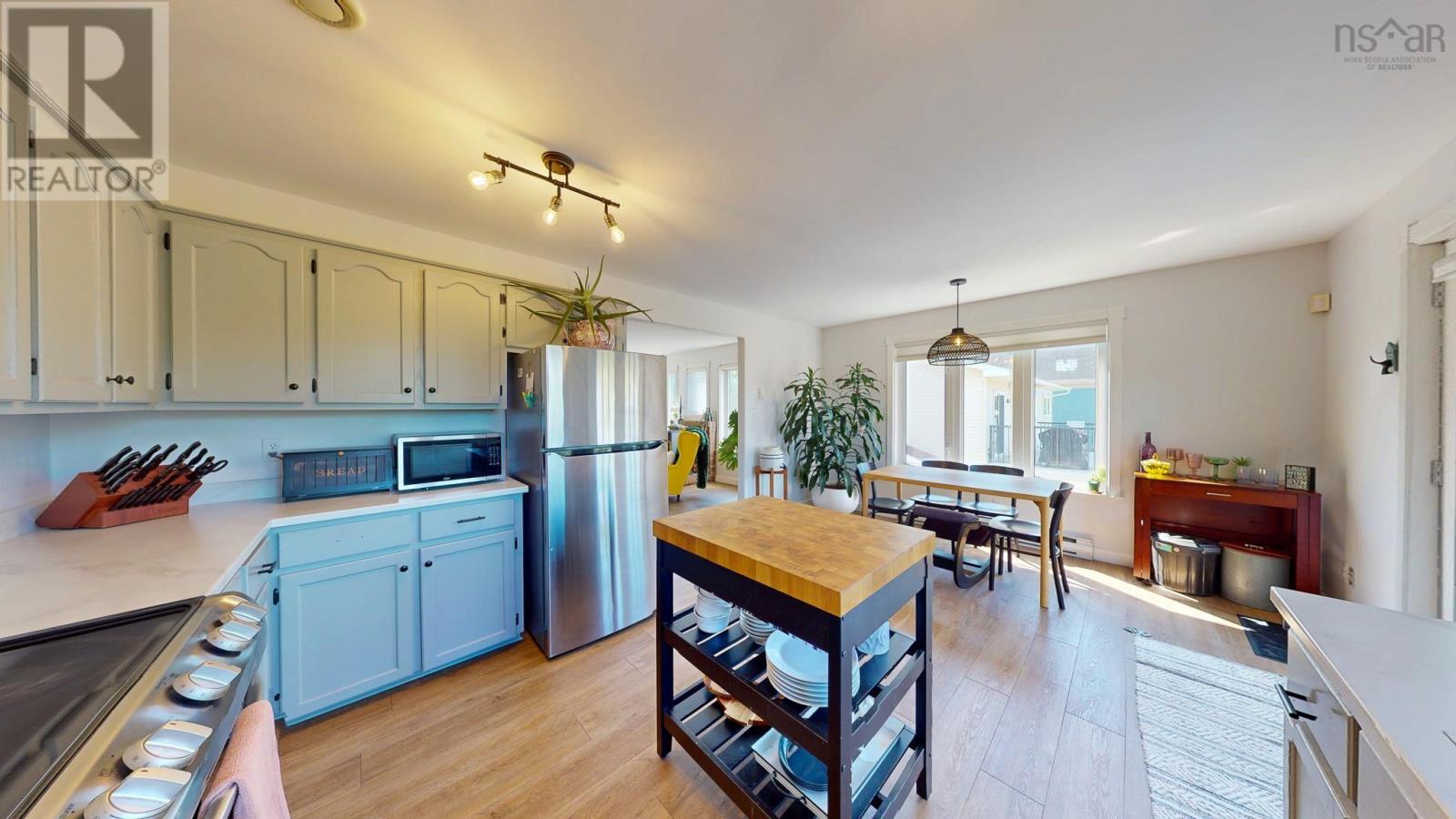 8 Iona Road - 16