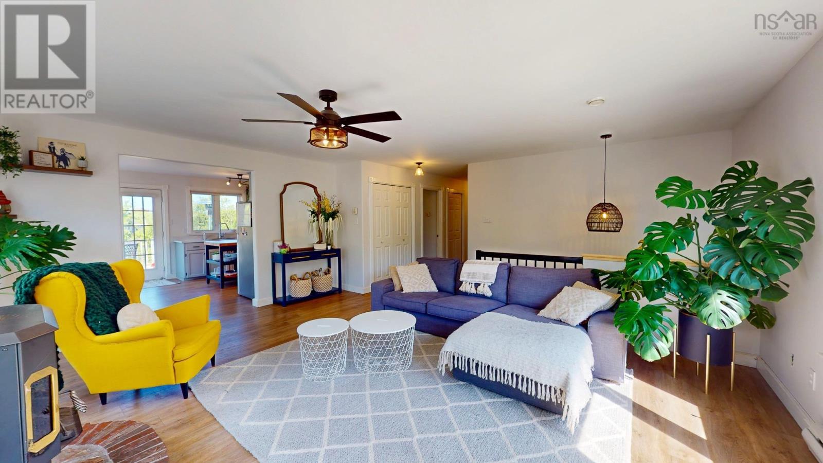 8 Iona Road - 8