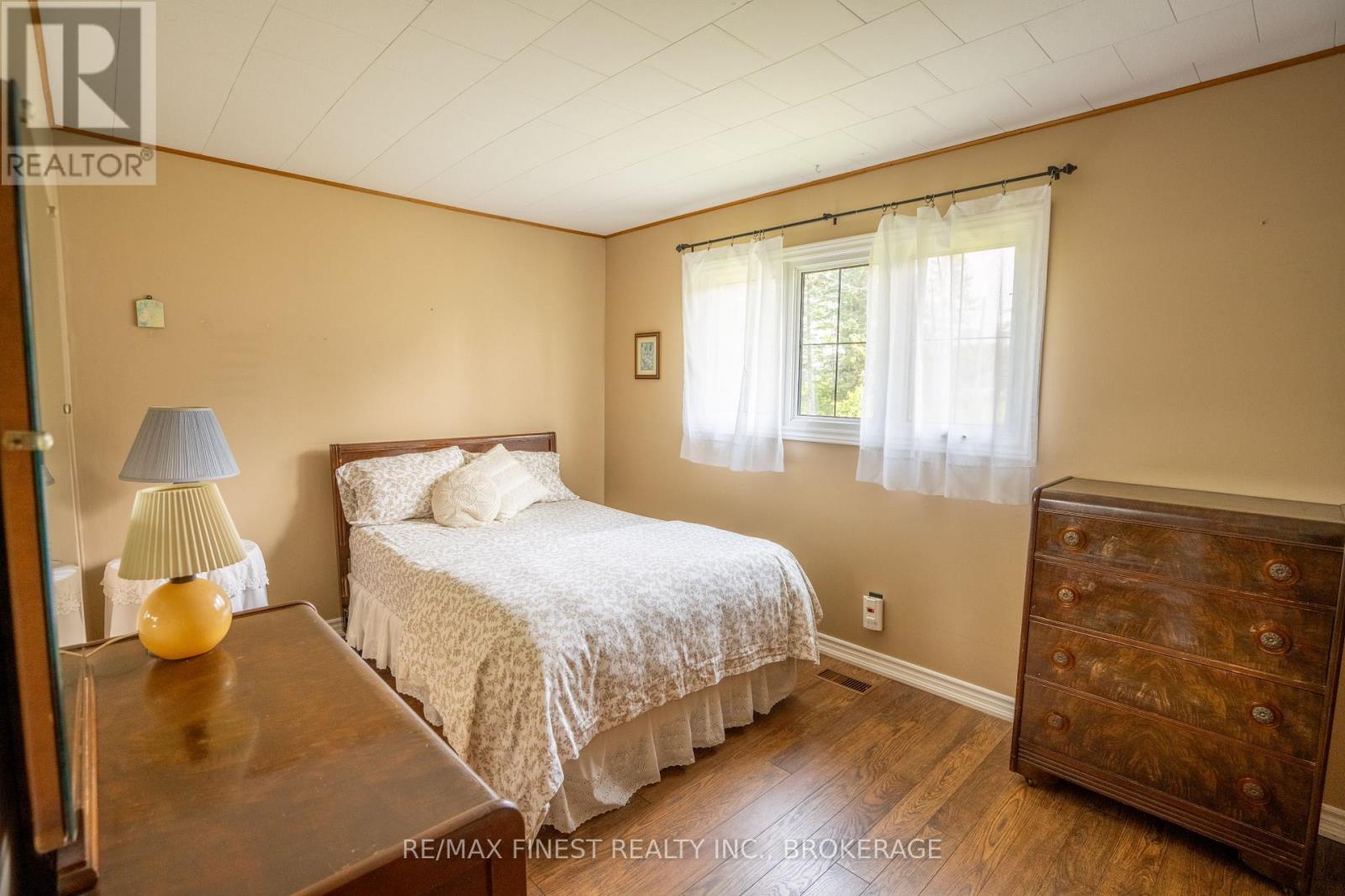 1031 JAMES ROAD - Image 21