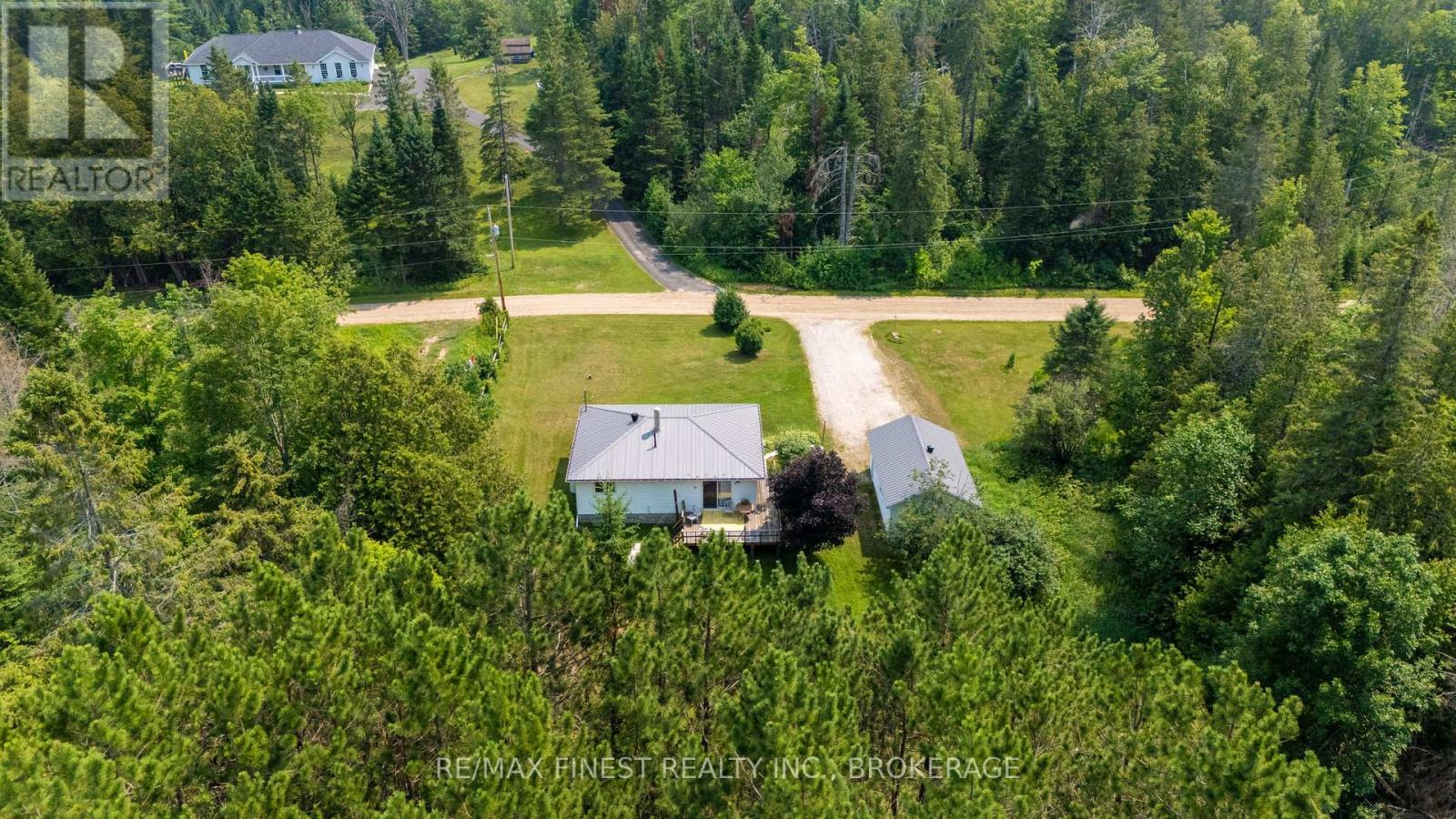 1031 JAMES ROAD - 41