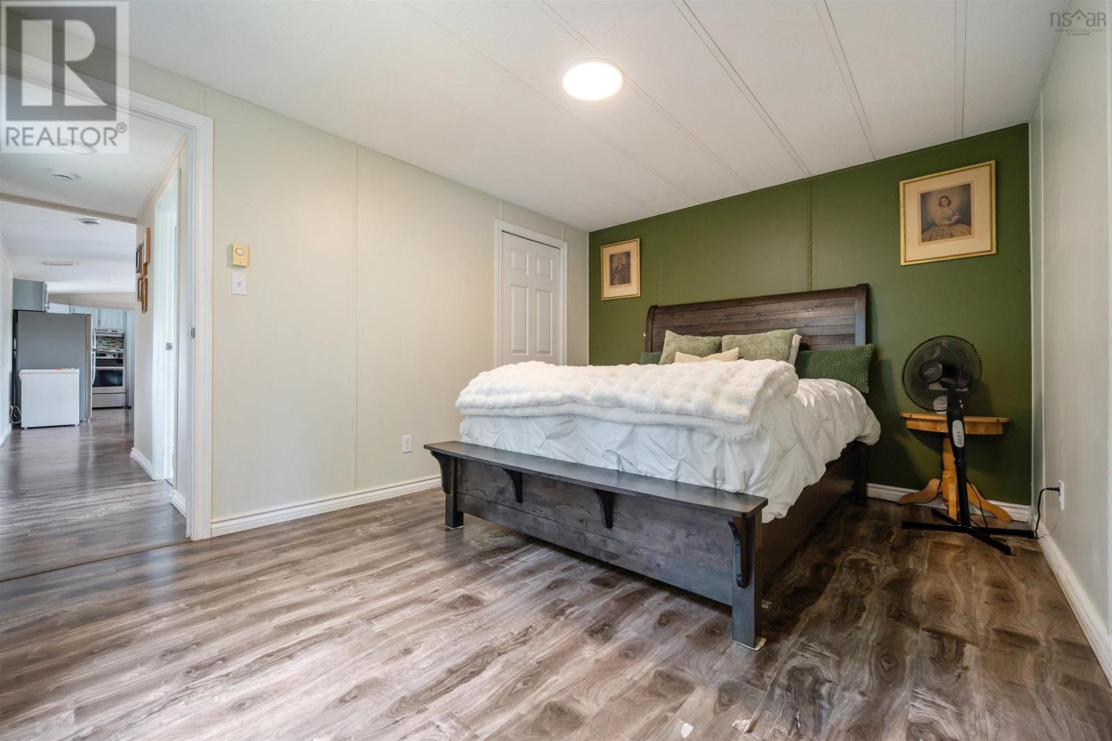 271 Glenmore Road - 22