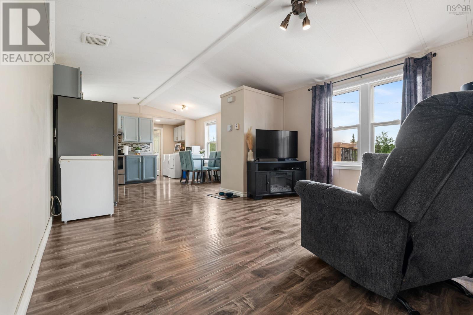 271 Glenmore Road - 14