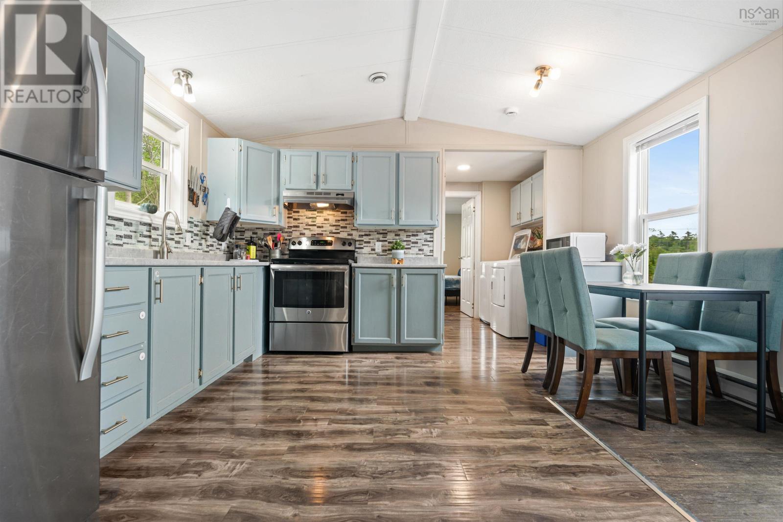 271 Glenmore Road - 9