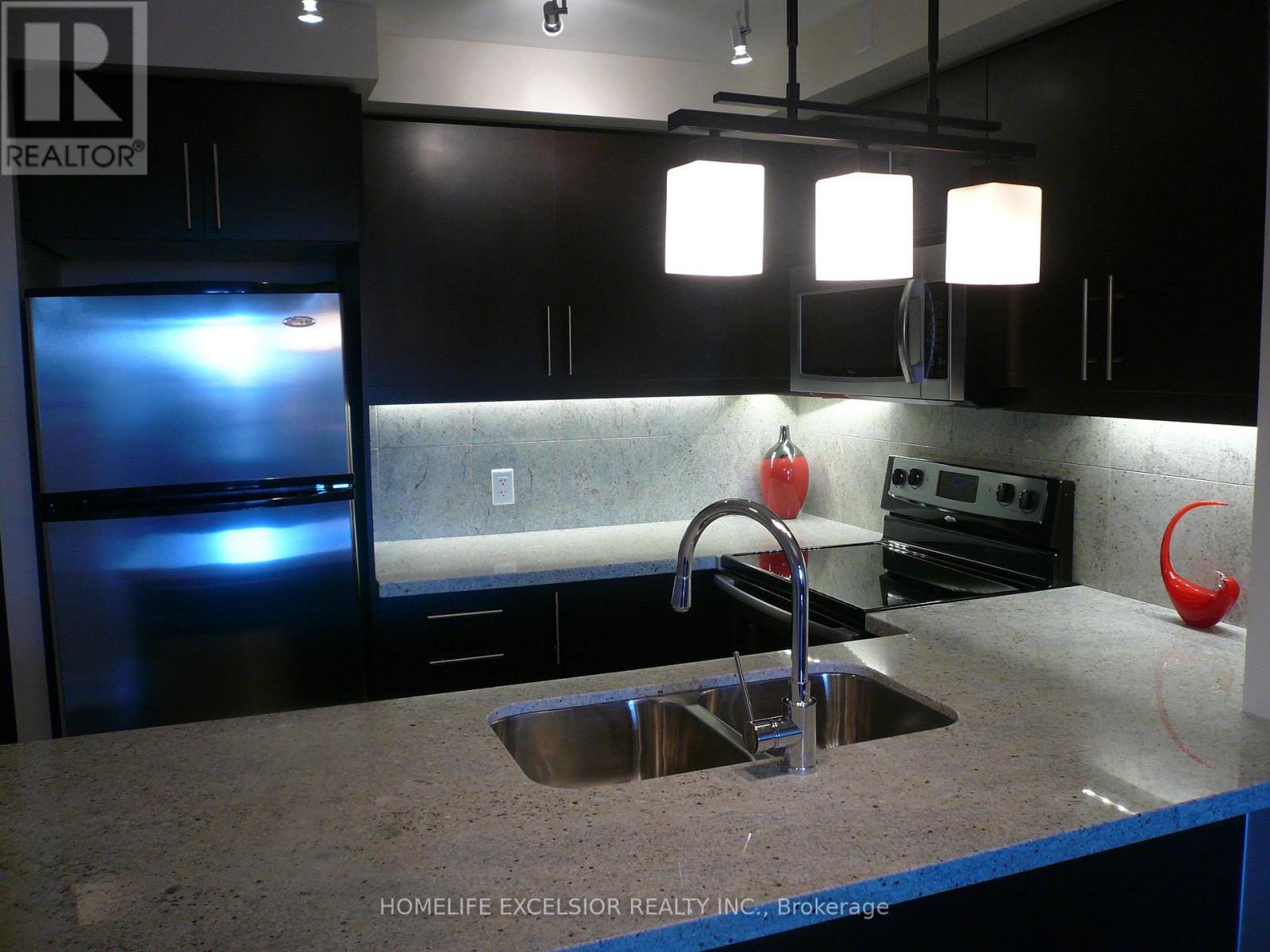 #315 676 SHEPPARD AVENUE E - 1
