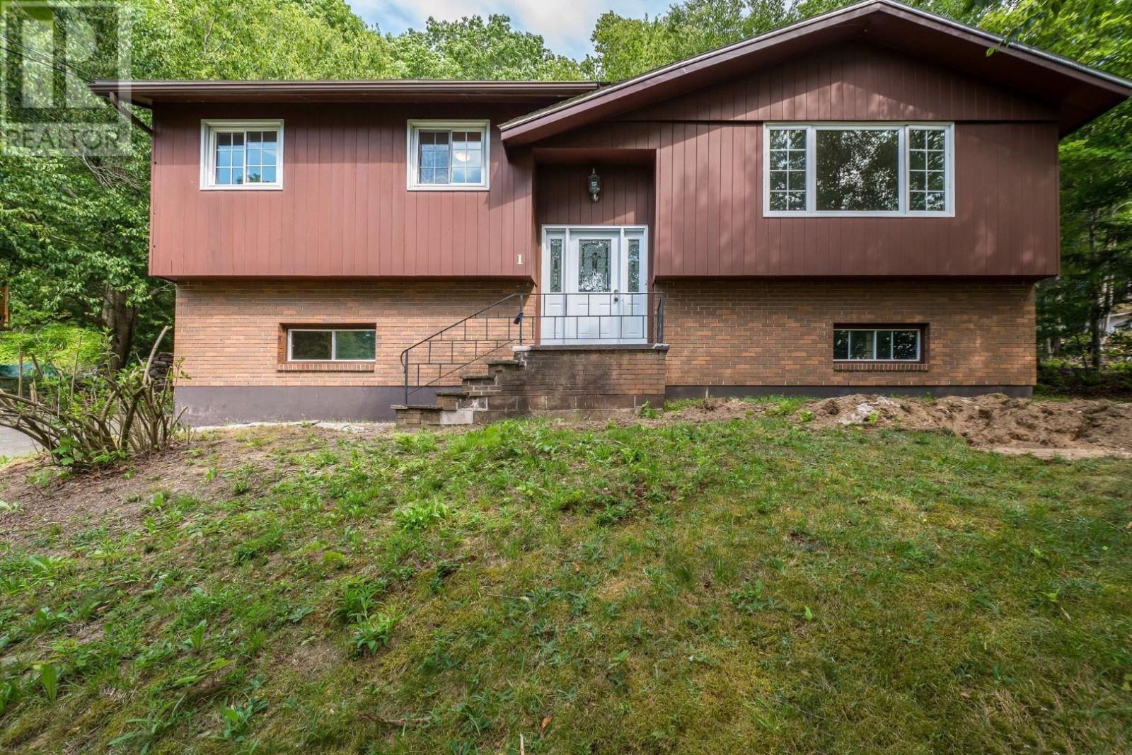 1 Silverside Drive - 1
