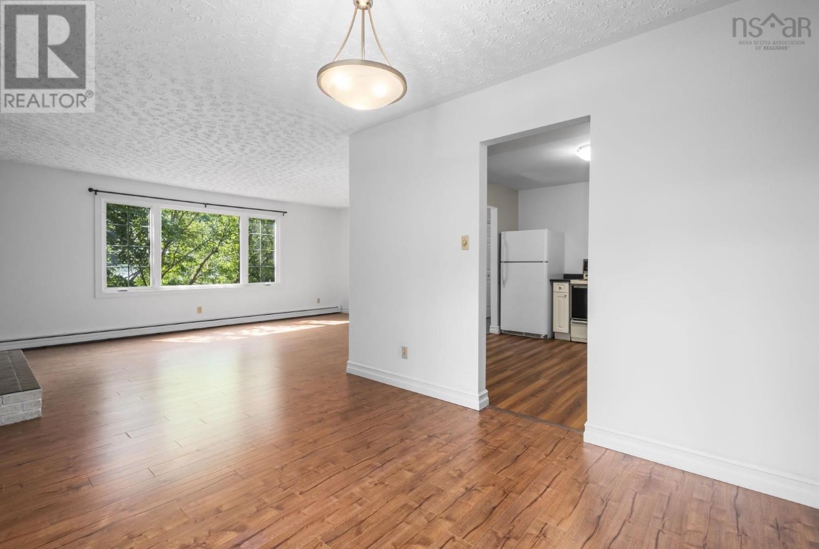 1 Silverside Drive - 10