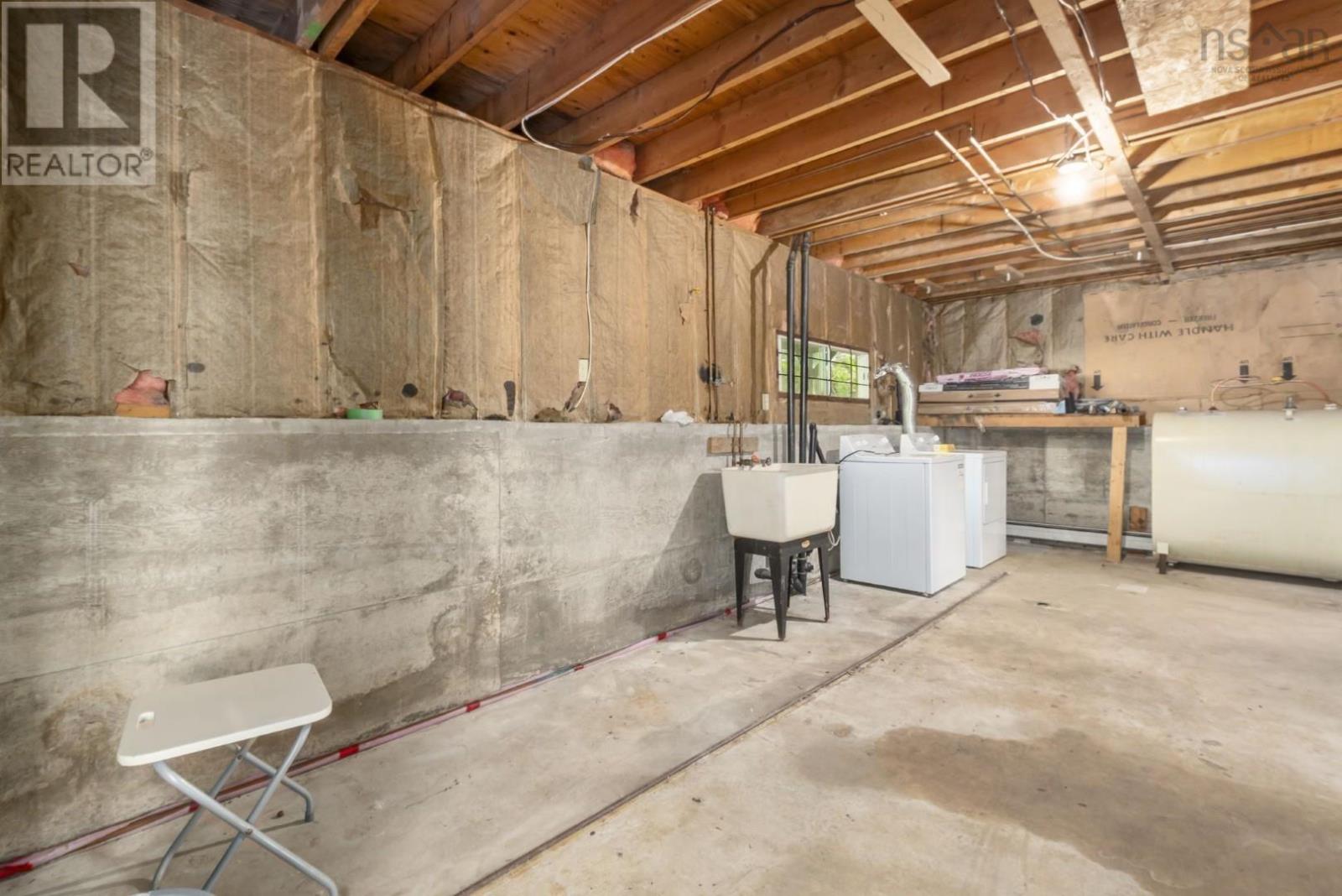 1 Silverside Drive - 30