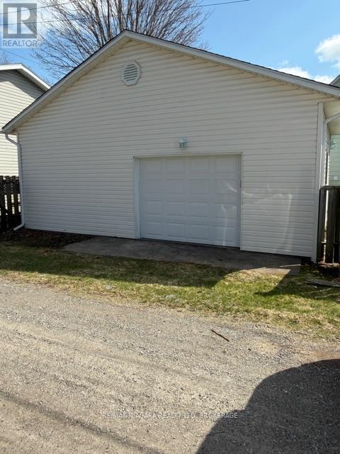 9 BEECH STREET - 10