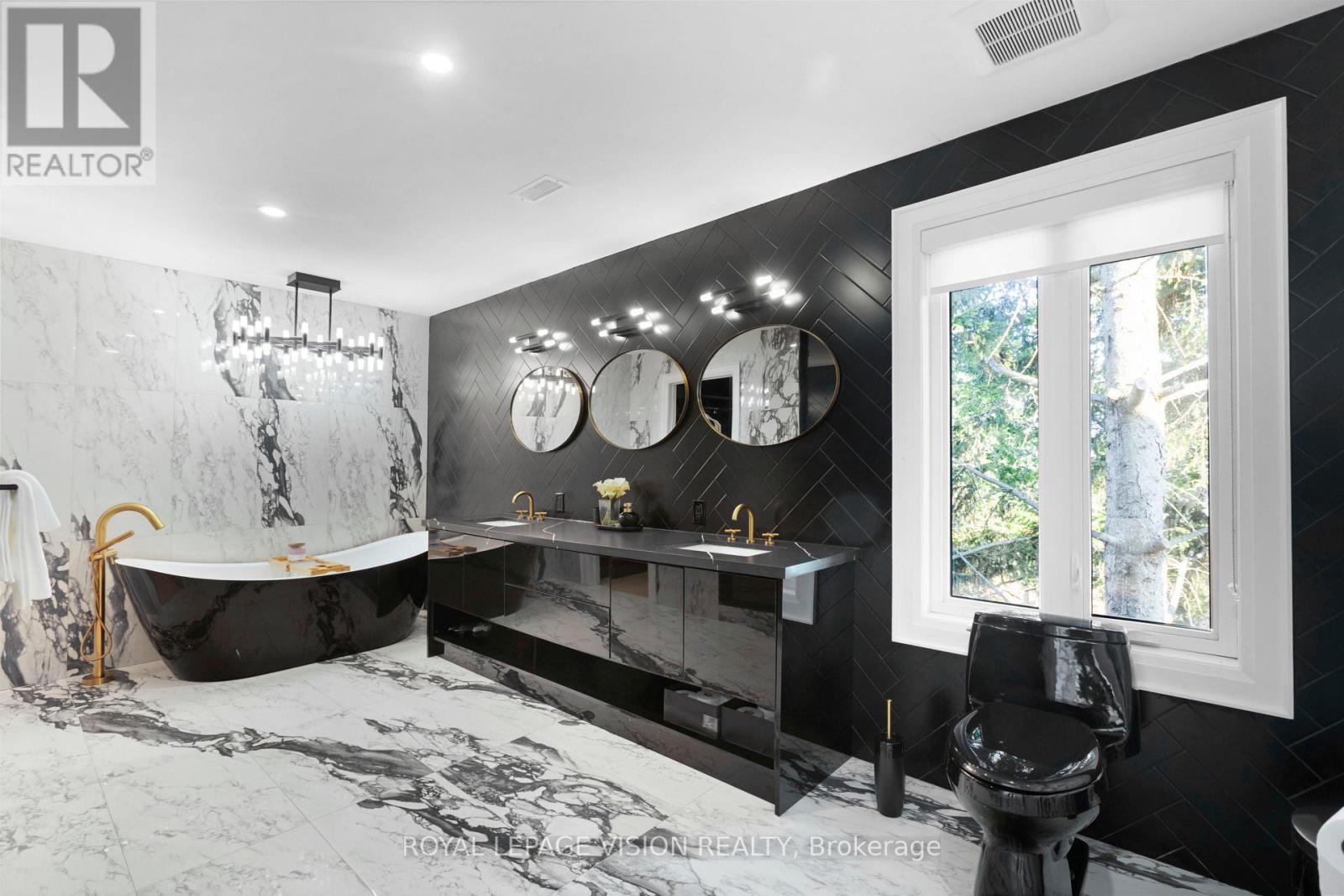 732 W SHORE BOULEVARD - Image 30