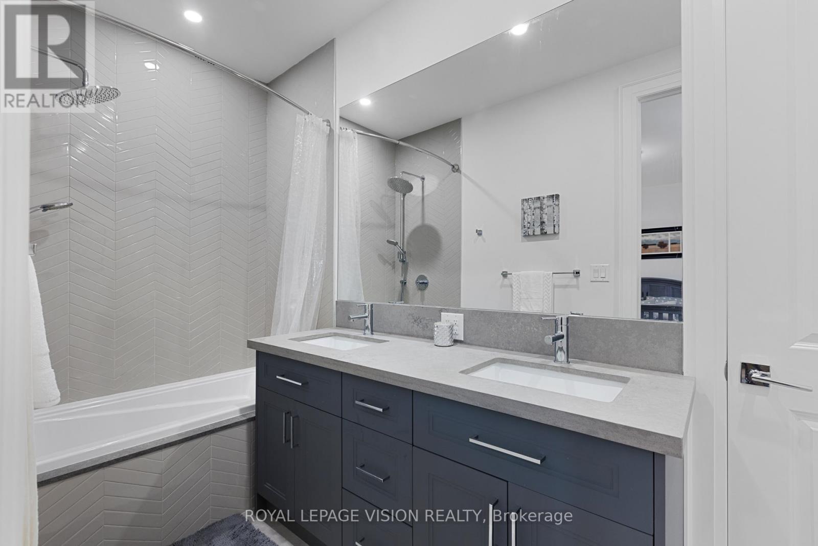 732 W SHORE BOULEVARD - Image 38