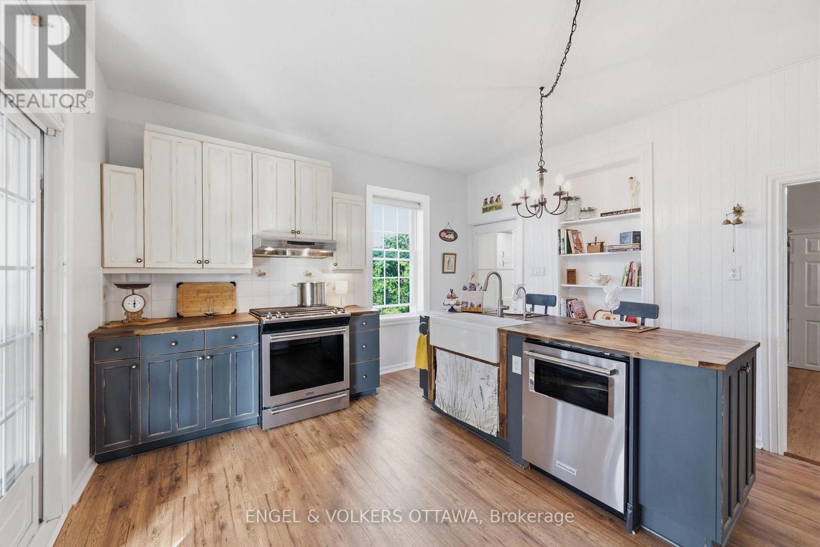 20923 COUNTY ROAD 25 - 12