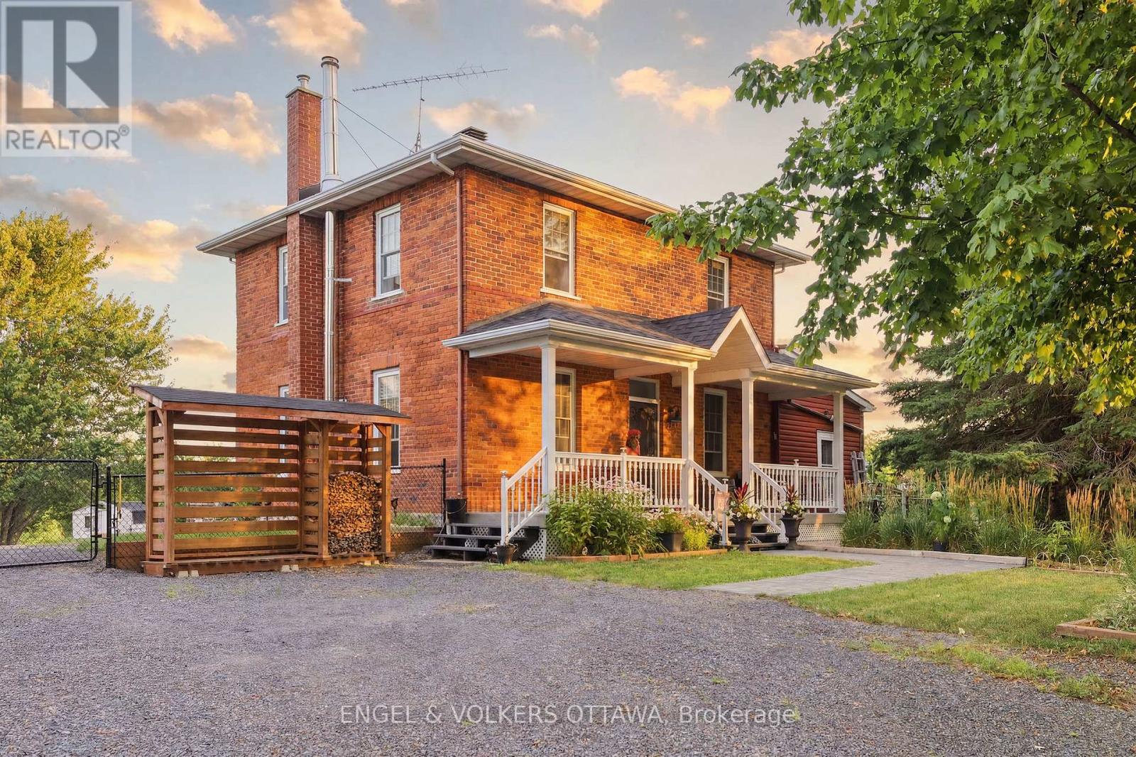 20923 COUNTY ROAD 25 - 32