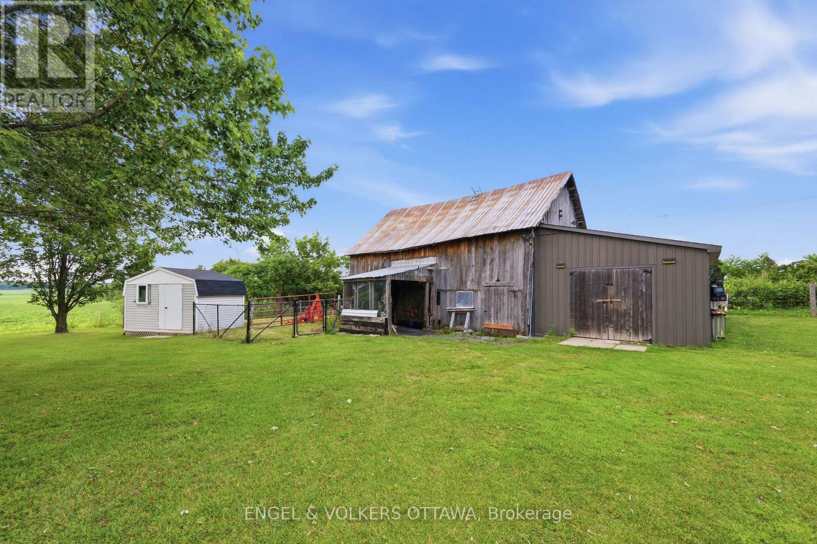 20923 COUNTY ROAD 25 - 40