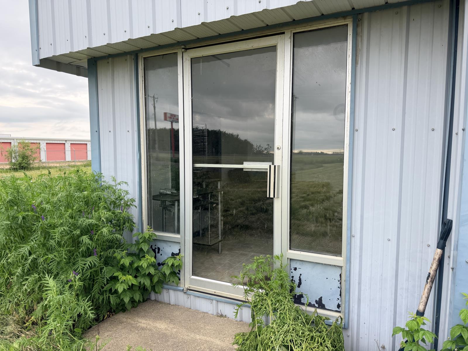 25 59422 HWY 44