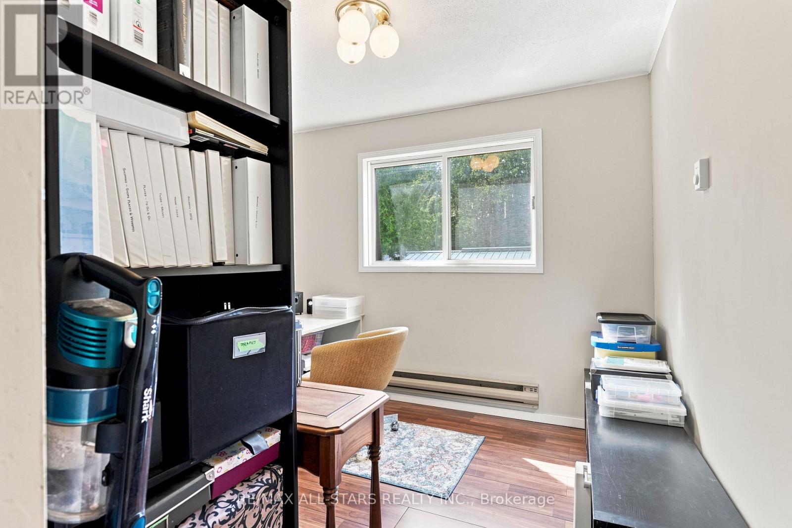 55 LINDA ROAD - 25
