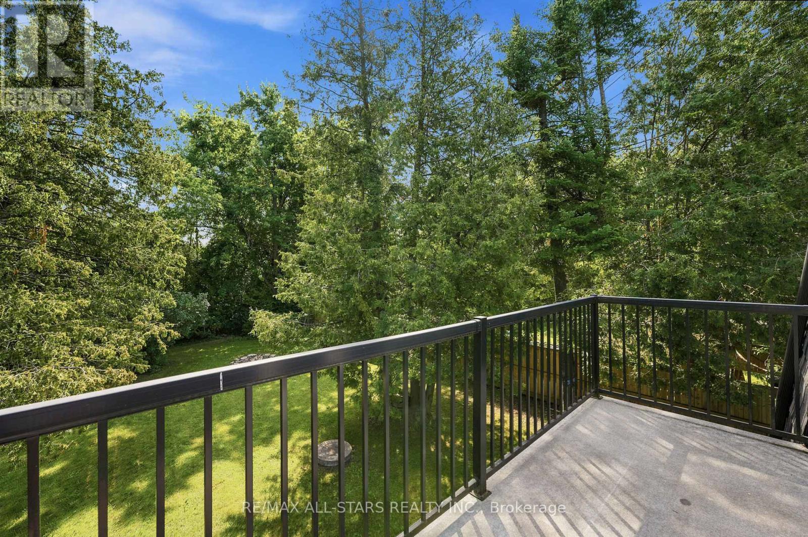 55 LINDA ROAD - 37