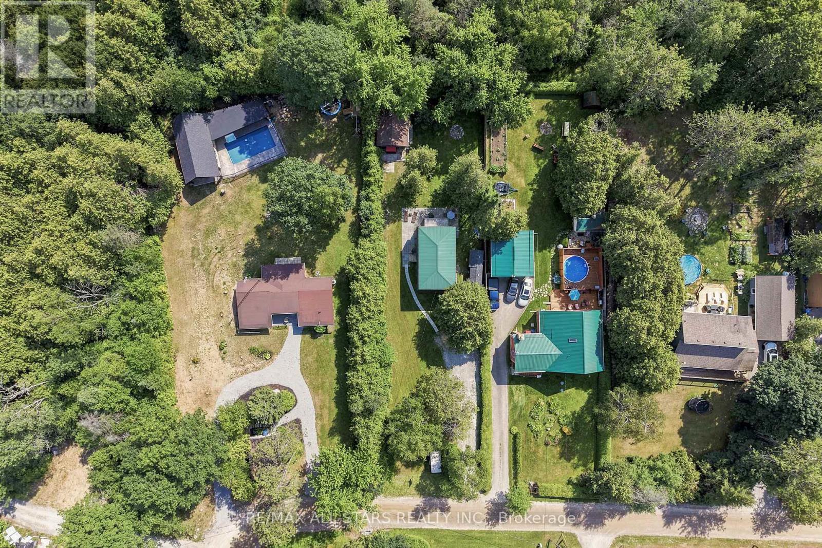 55 LINDA ROAD - 42