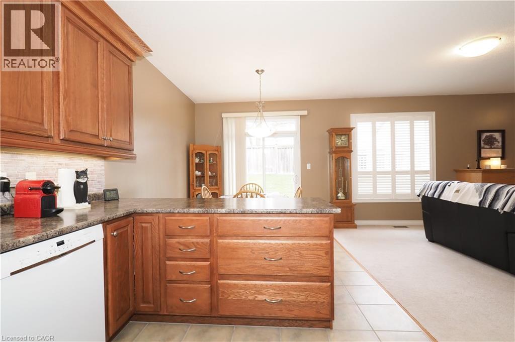 565 SPRINGWATER Drive - 12
